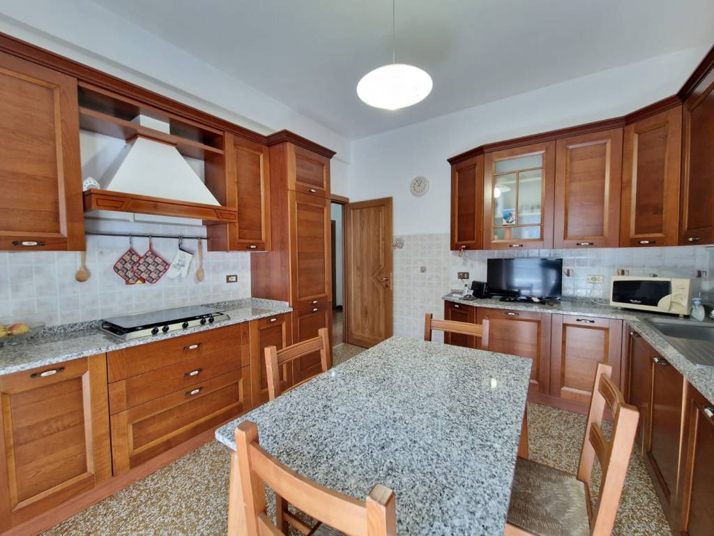Appartamento a Genova in Via Cadighiara - Foto 1