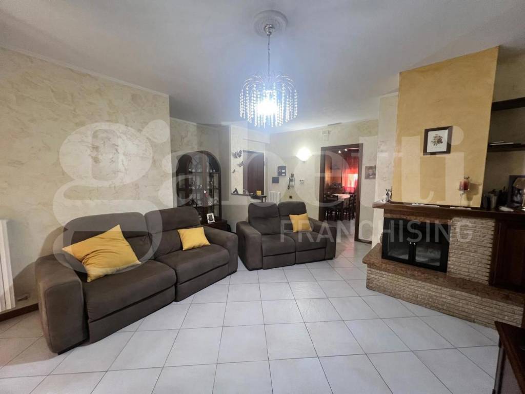 Appartamento a Spoleto in alcide de gasperi - Foto 3