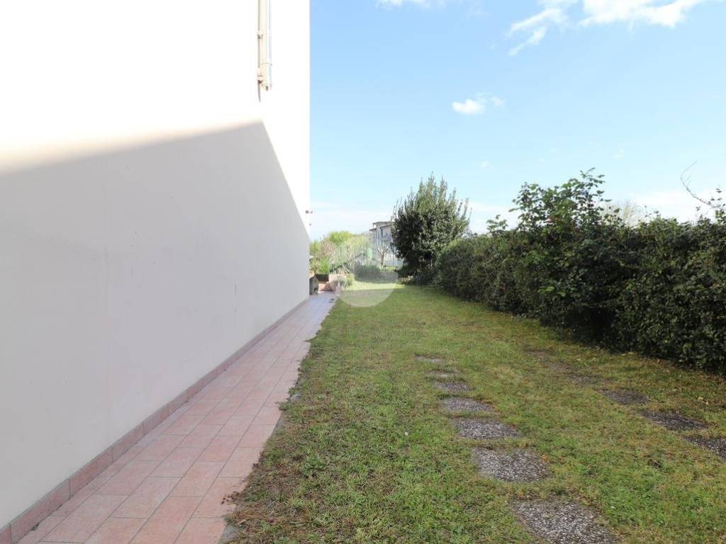 Villetta a schiera a Mantova in Via Verona, 10 - Foto 3