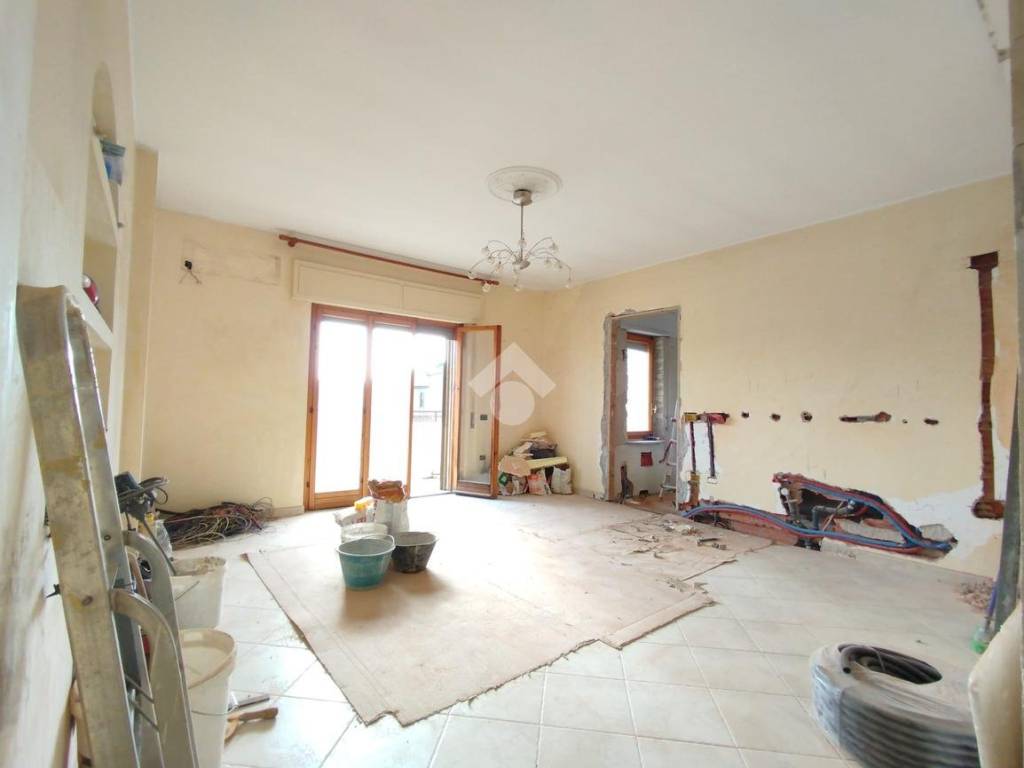 Appartamento a Quartu sant'elena in Via Maxia, 23 - Foto 2