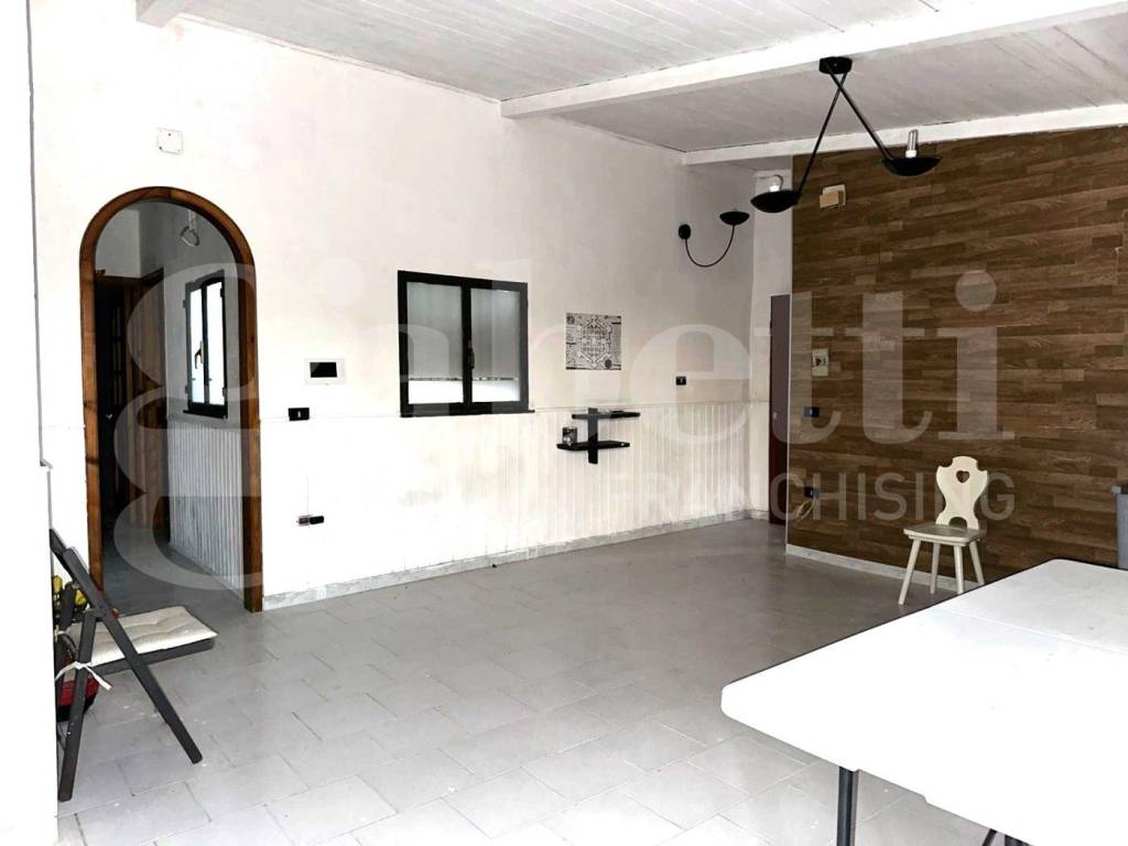 Appartamento a Avola in via sebastiano burgaretta - Foto 4