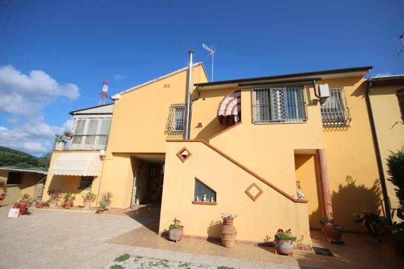 Appartamento a Campiglia marittima in Via Fonda - Foto 3