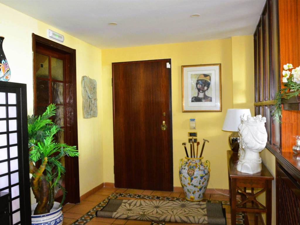 Appartamento a Salerno in Viale delle Ginestre - Foto 4