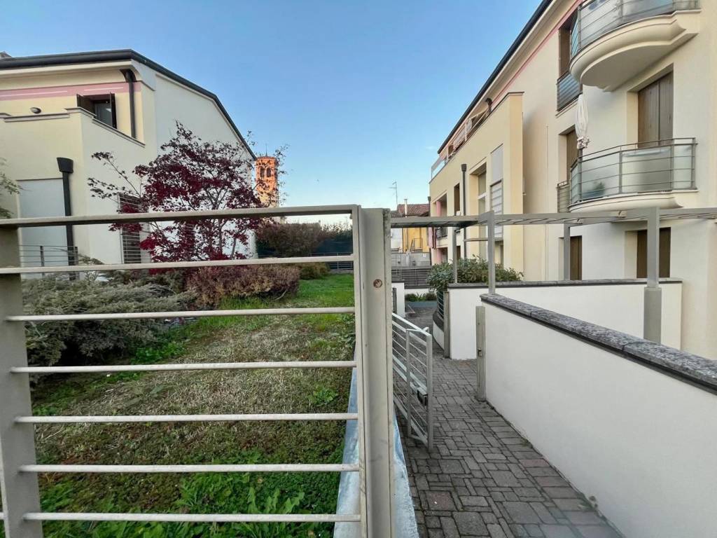 Appartamento a Castelvetro piacentino in Via Pomello, 12 - Foto 5