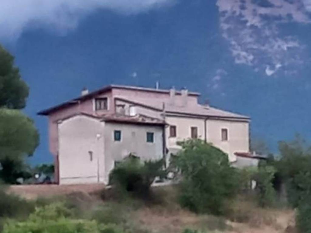 Appartamento a Cantiano in Pian di Balbano - Foto 2