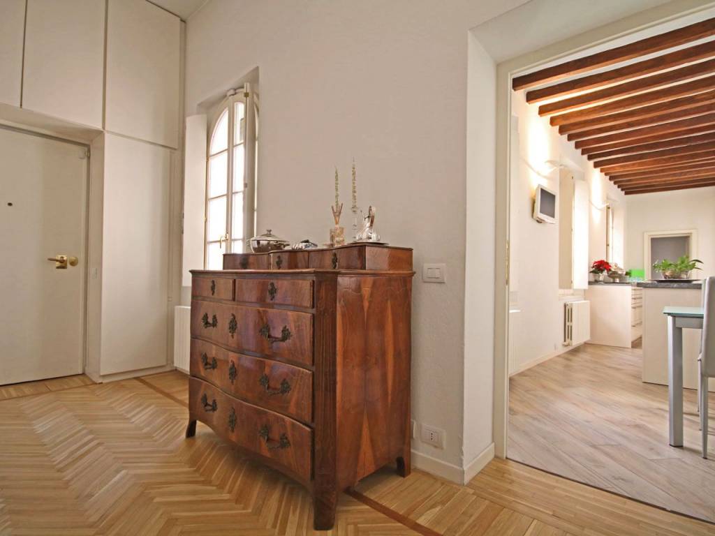 Appartamento a Parma in Borgo 20 Marzo - Foto 2