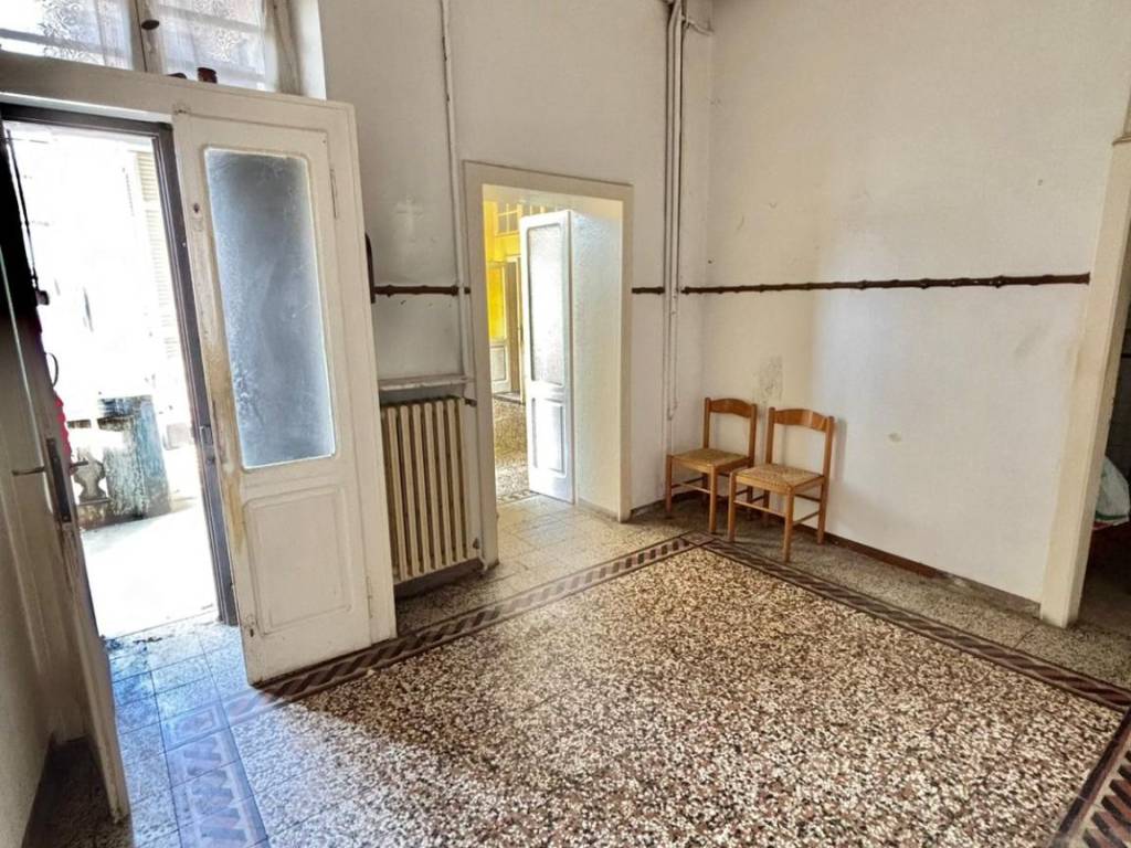 Casa indipendente a Novara in Strada Provinciale di Granozzo - Foto 5