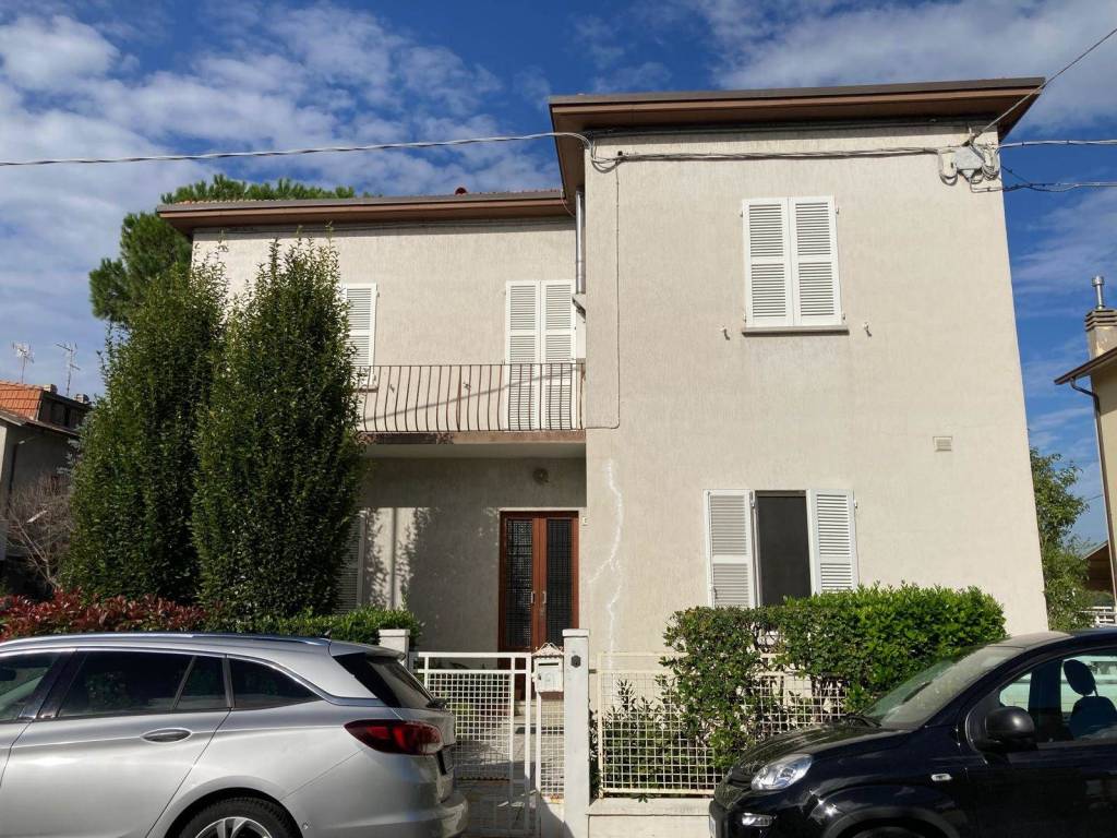 Casa indipendente a Fano in via Carlo Botta - Foto 2