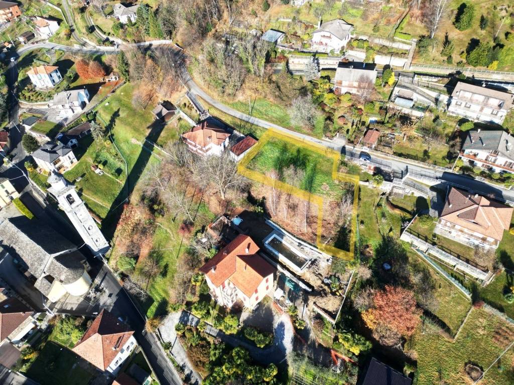 Terreno a Miazzina in Via della Resistenza - Foto 4