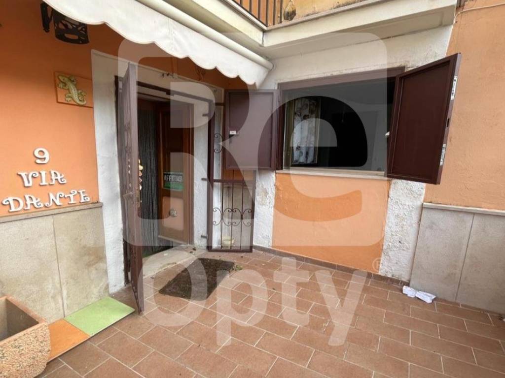 Appartamento a Rodi garganico in Via Dante Alighieri - Foto 2