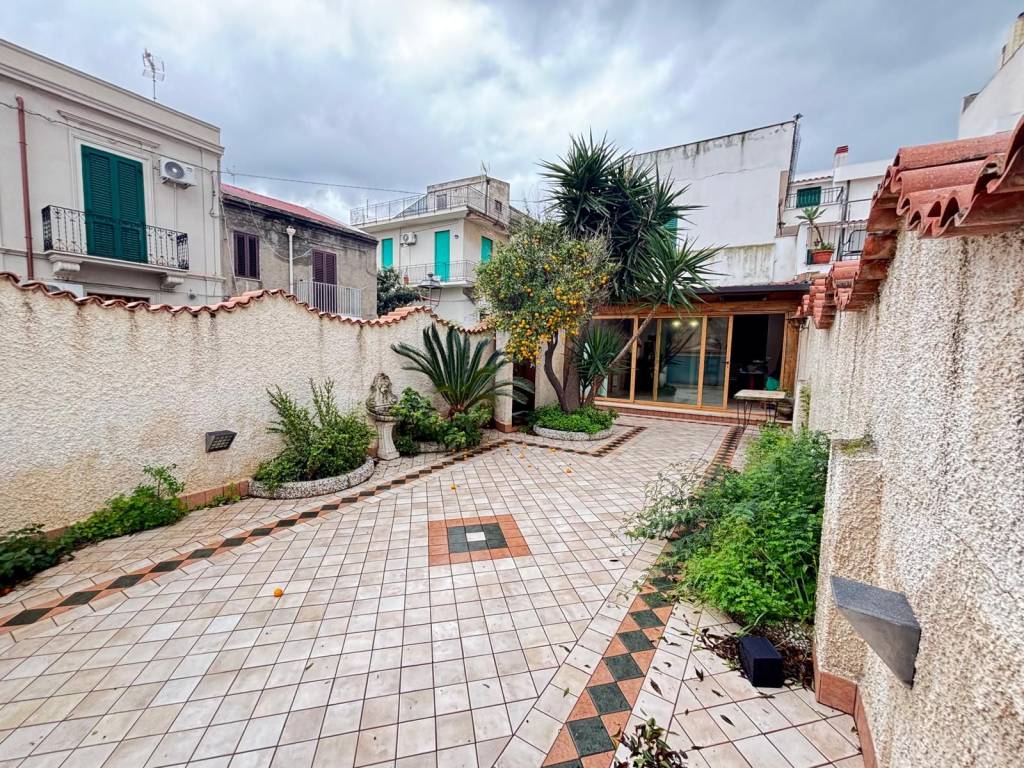 Appartamento a Spadafora in Via Roma - Foto 5