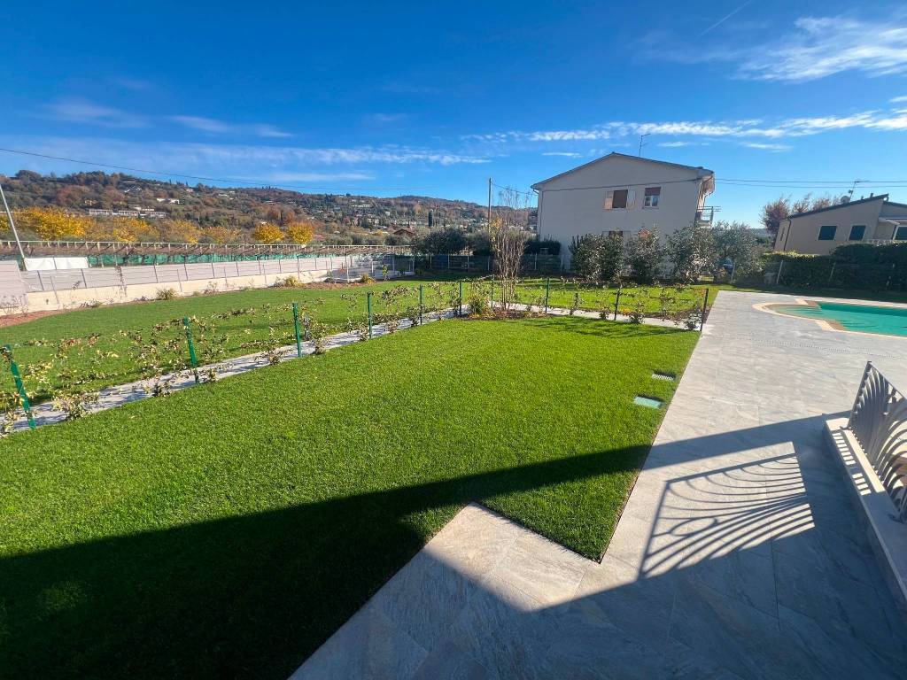 Appartamento a Bardolino in Strada di Mure - Foto 5