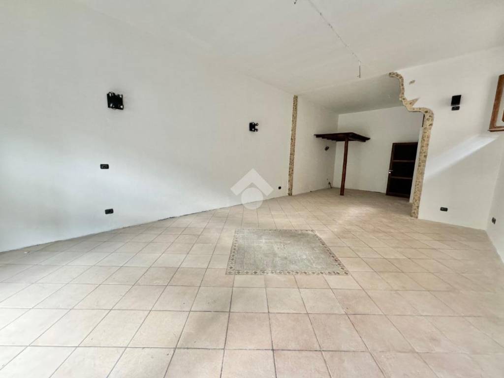 Appartamento a Assisi in Viale Patrono d'Italia, 13 - Foto 4
