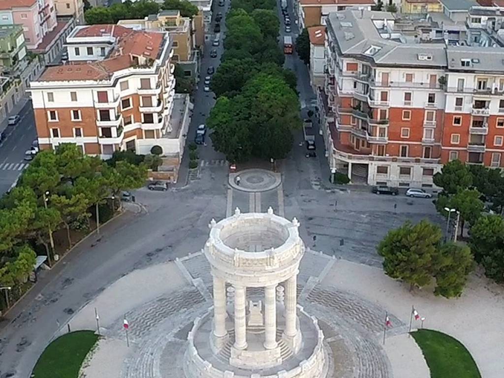 Appartamento a Ancona in Via Vito Volterra - Foto 2