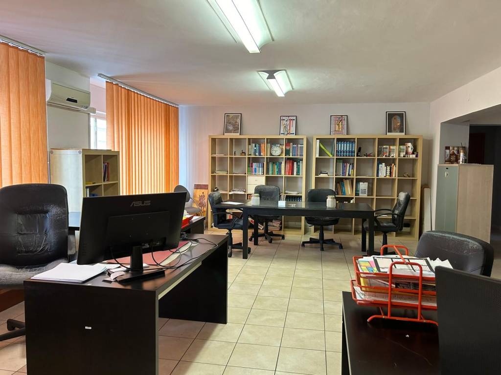 Immobile a Cosenza in Via Monte San Michele, 15 - Foto 2