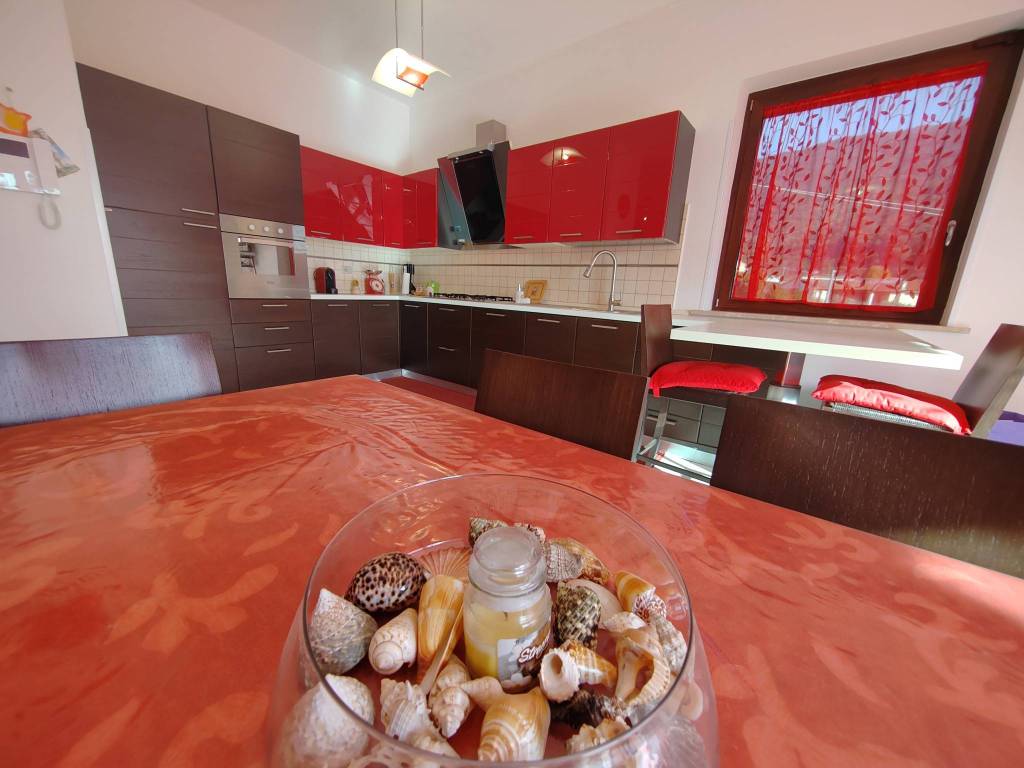 Villa a Maenza in Via Monte Acuto n.41 - Foto 2