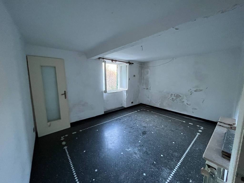 Appartamento a Genova in Salita San Carlo di Cese, 2 - Foto 3