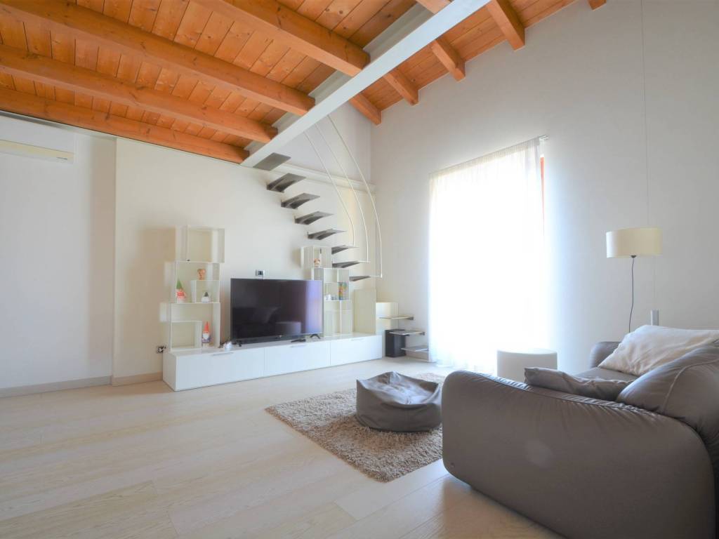 Appartamento a Grezzana in Via Castello, 20 - Foto 4