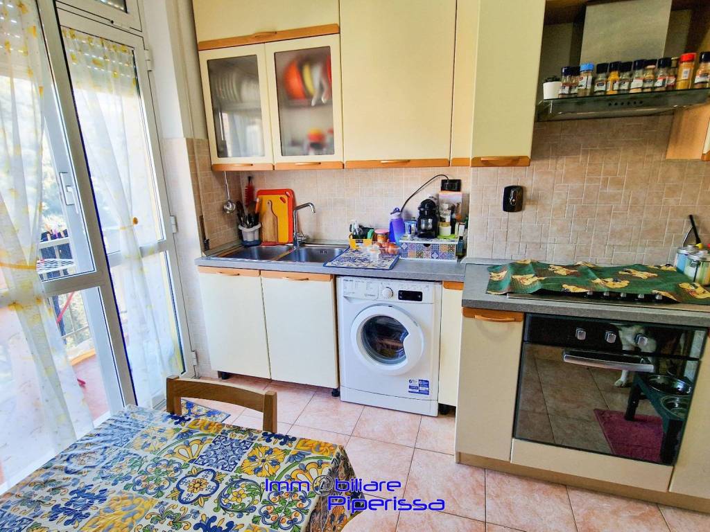 Appartamento a Genova in Via Ginestrato, 20 - Foto 3