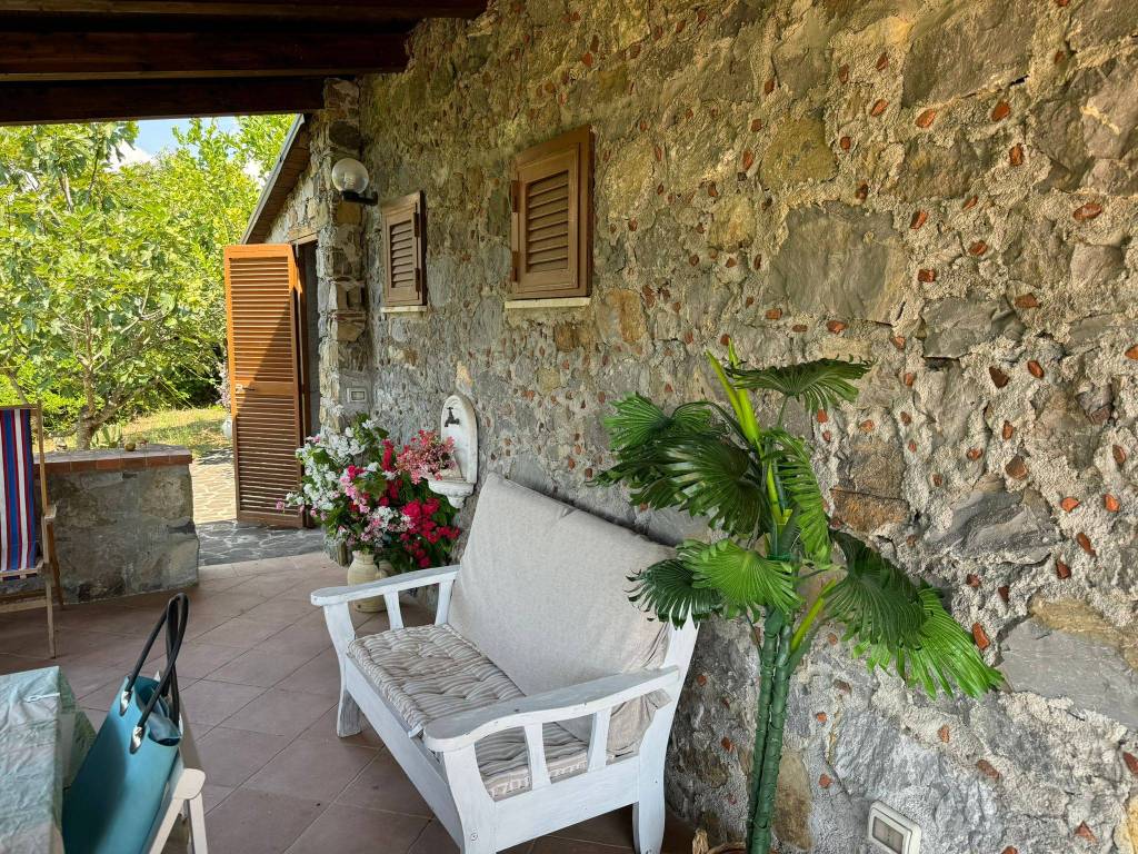 Villa a Torre orsaia in Località Calleo - Foto 2