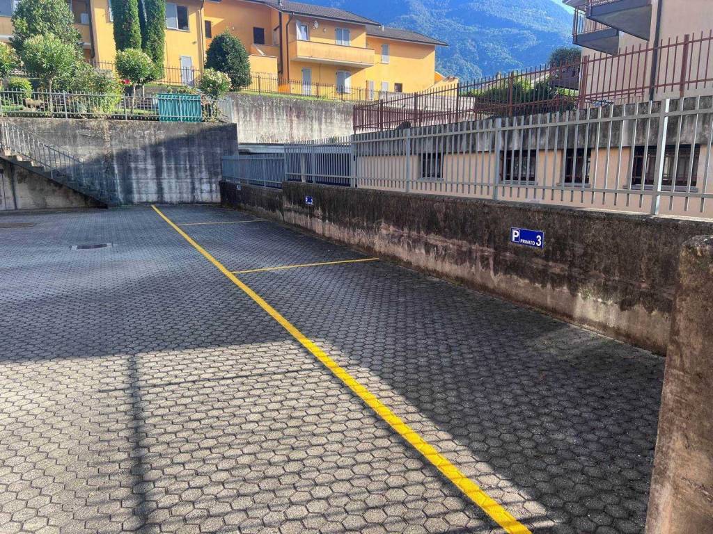 Box / garage a Colico in VIA CASE NUOVE, 24 - Foto 4