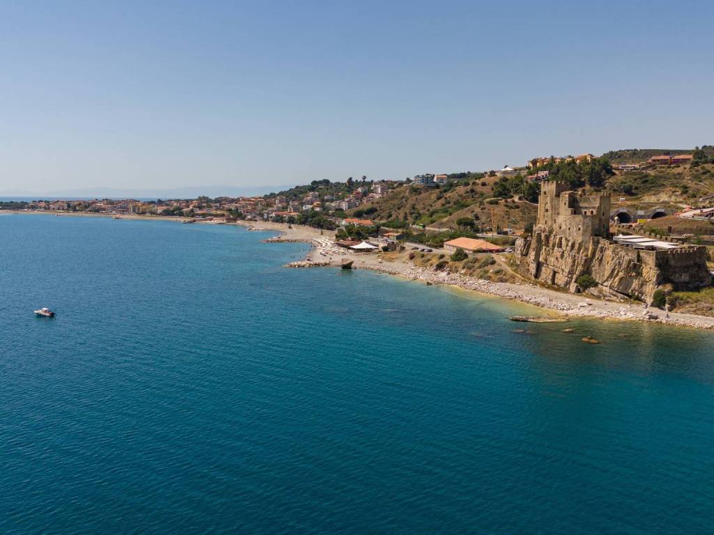 Palazzo / stabile a Roseto capo spulico in Lungomare degli Achei - Foto 4