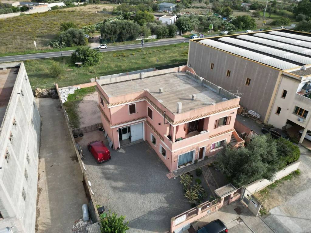 Palazzo / stabile a Settimo san pietro in Via Spinelli S.N.C. - Foto 4