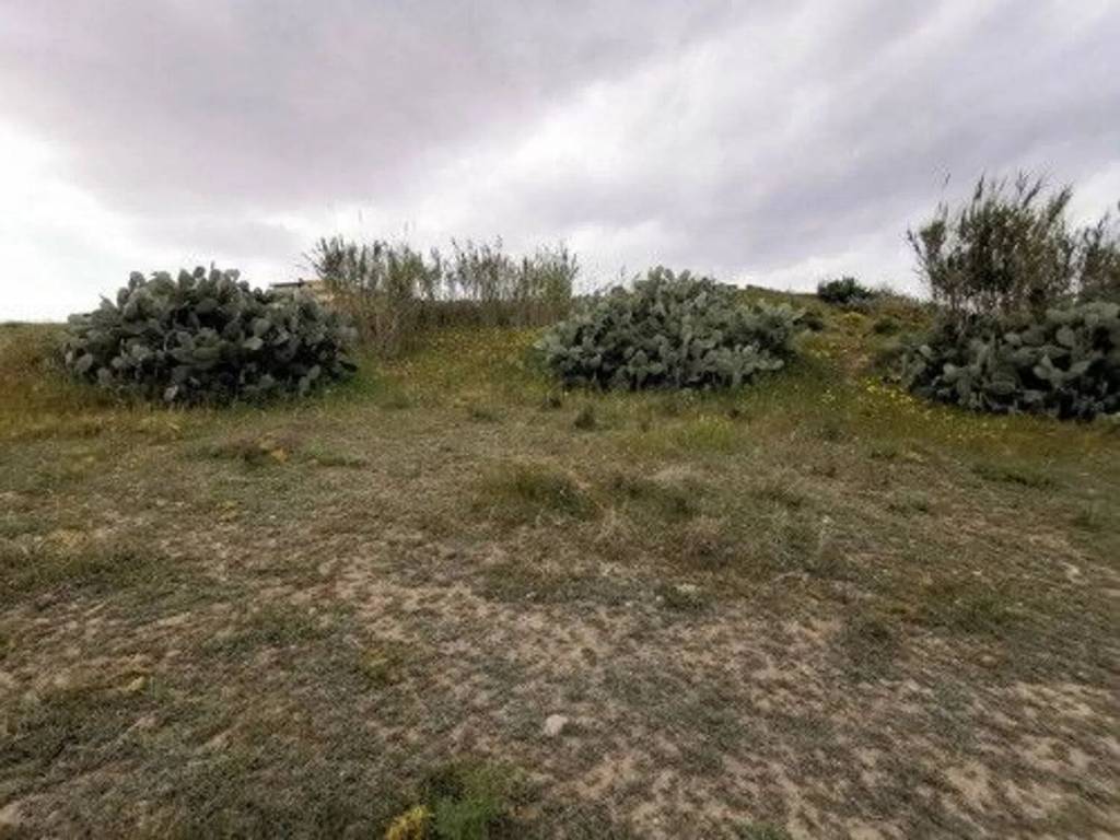 Terreno a Cagliari in Via Della Speranza S.N.C. - Foto 2