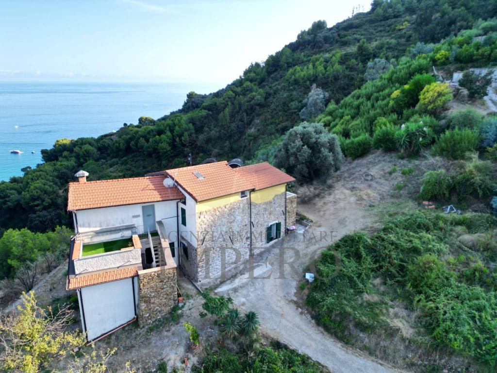 Villetta a schiera a Ventimiglia in Corso Francia, 108 - Foto 3