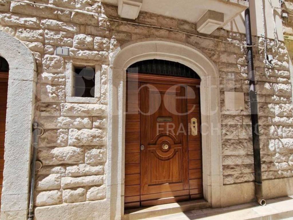 Palazzo / stabile a Trani in Vico Corte Canina - Foto 3