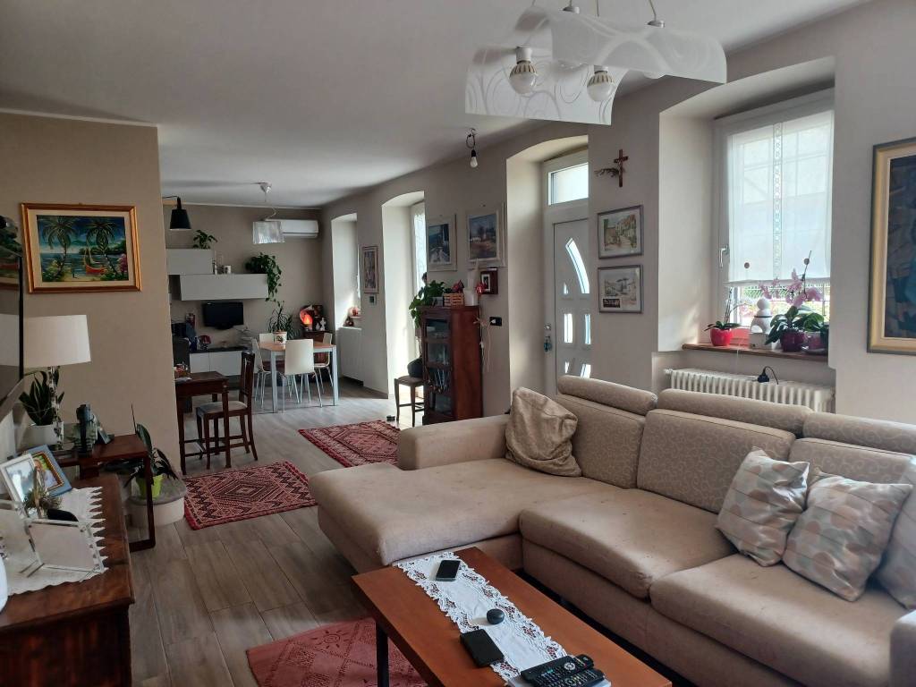 Casa indipendente a Omegna in Via Monte Massone, 50 - Foto 2