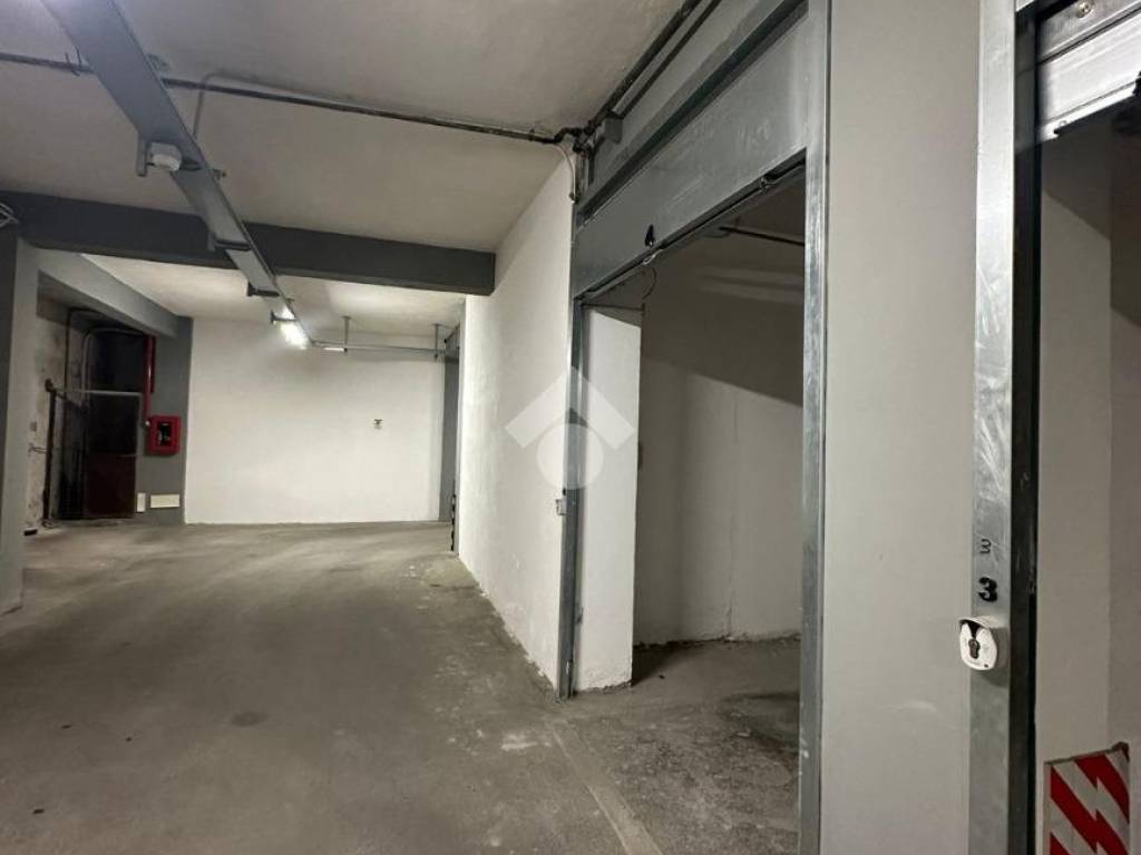 Box / garage a Afragola in Via della Libertà, 22 - Foto 4
