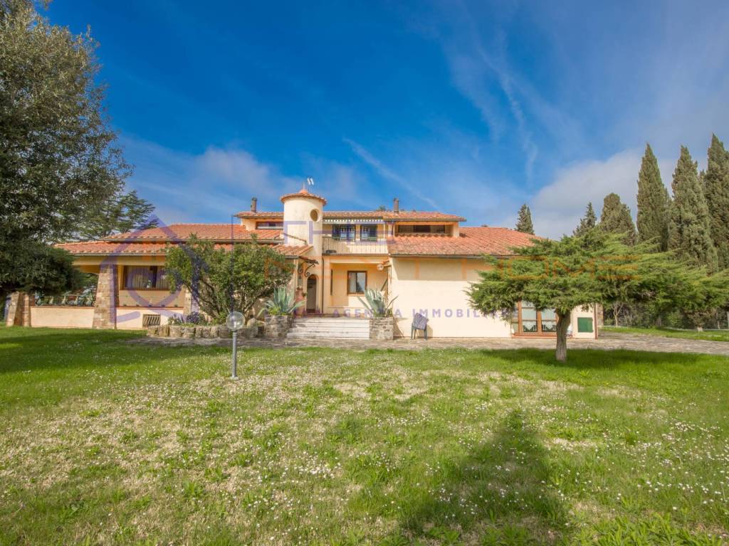 Villa a Barberino tavarnelle in strada di LinarI - Foto 2