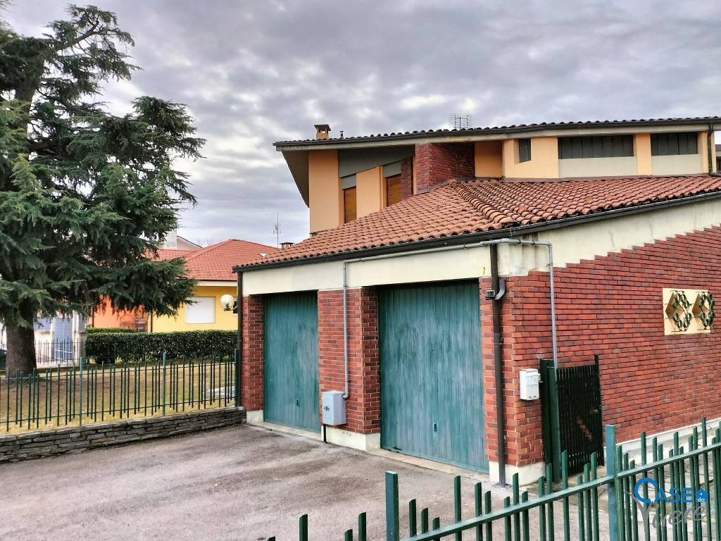 Villa a Busca in Via Pes di Villamarina - Foto 3
