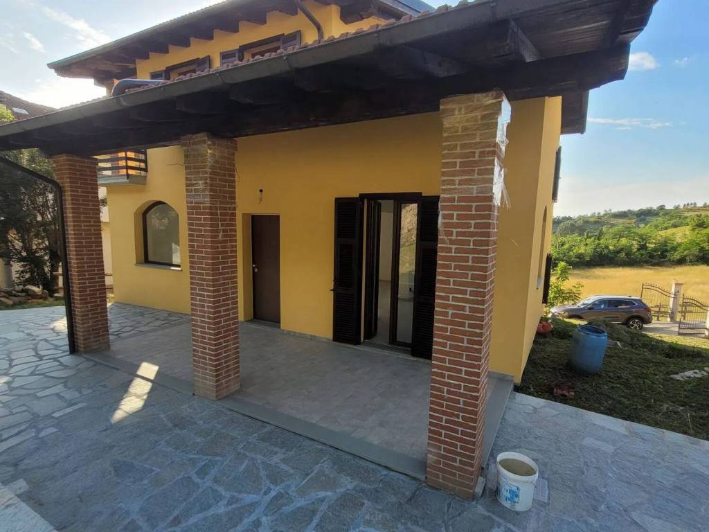 Villa a Casaleggio boiro in Via Roma S.N.C. - Foto 3