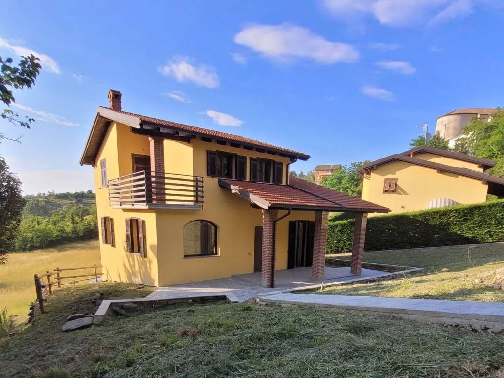 Villa a Casaleggio boiro in Via Roma S.N.C. - Foto 4