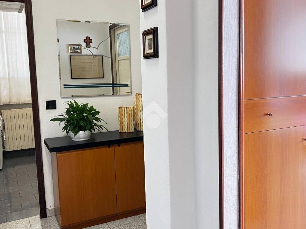 Appartamento a Novate milanese in VIA CAVOUR, 60 - Foto 2
