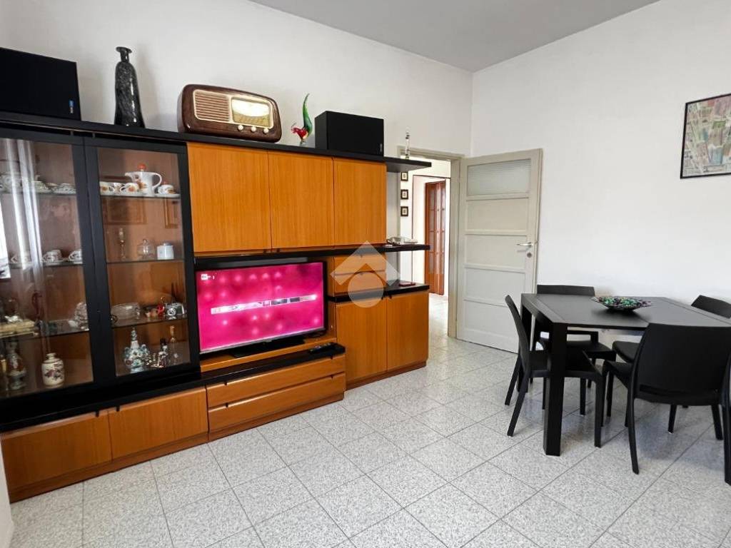 Appartamento a Novate milanese in VIA CAVOUR, 60 - Foto 4
