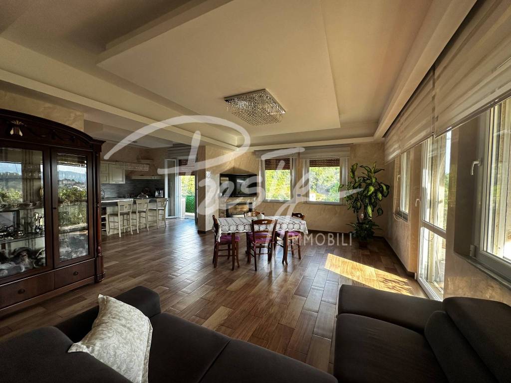 Appartamento a La spezia in Via Guglielmo Marconi - Foto 3