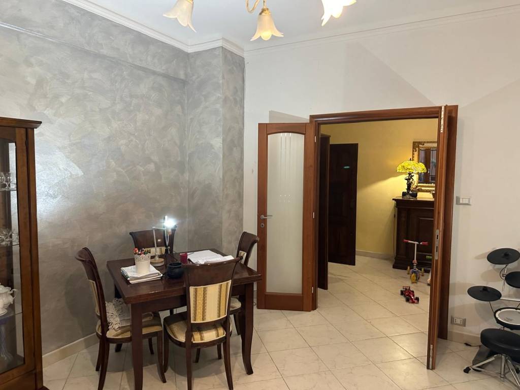 Appartamento a Genova in Via Canevari, 24 - Foto 2