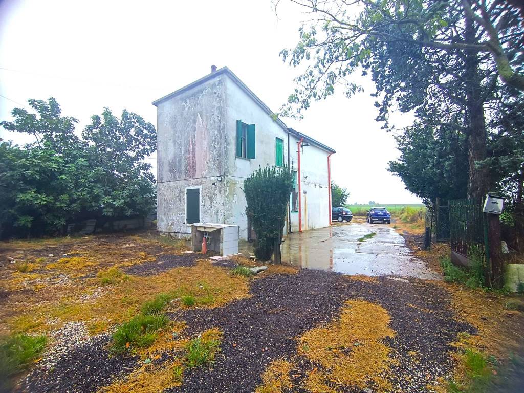 Villa a Ariano nel polesine in Via Arginelli, 2 - Foto 3