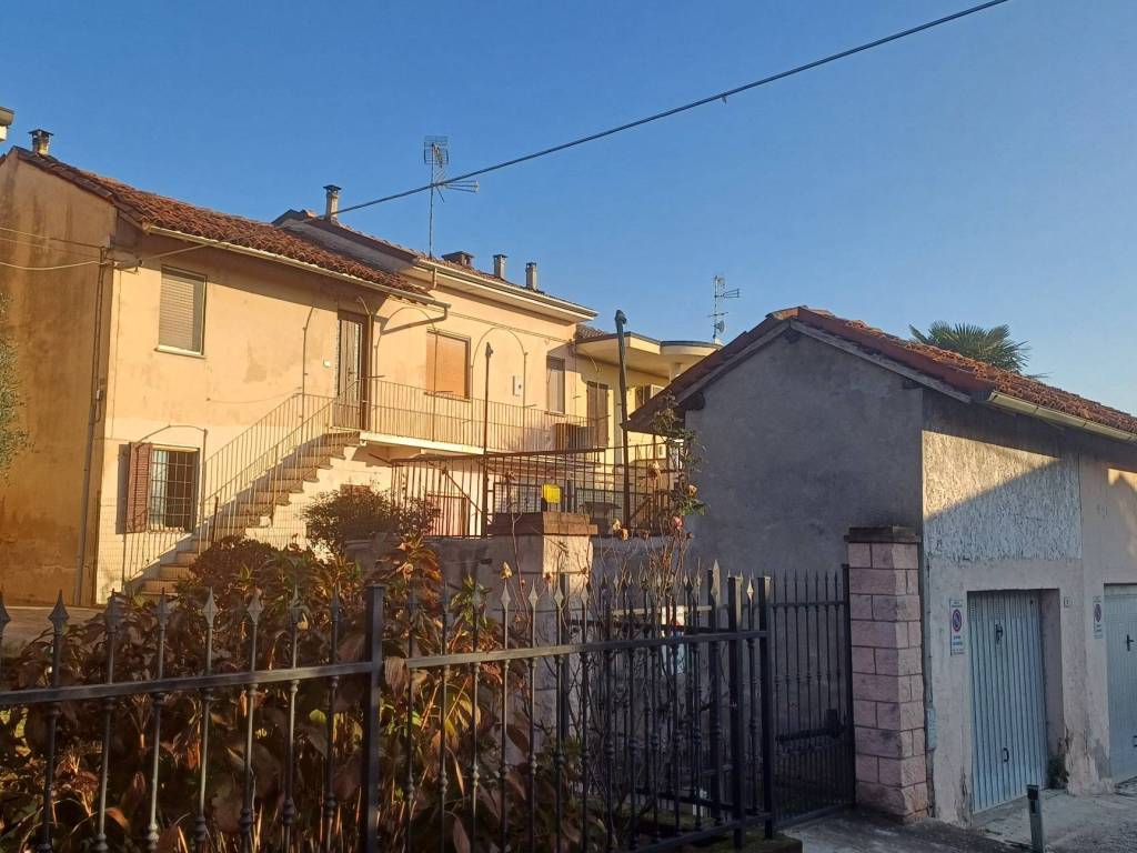 Villa a Garbagna novarese in Via Monte Rosa, 6 - Foto 2