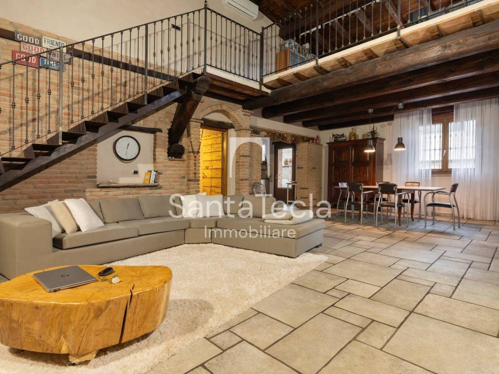 Villa a Codogno in Via Gian Luigi Pandolfi, 22 - Foto 2