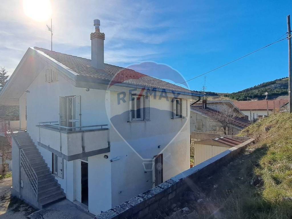 Villa a Montenerodomo in BRIGATA MAIELLA, 6 - Foto 5