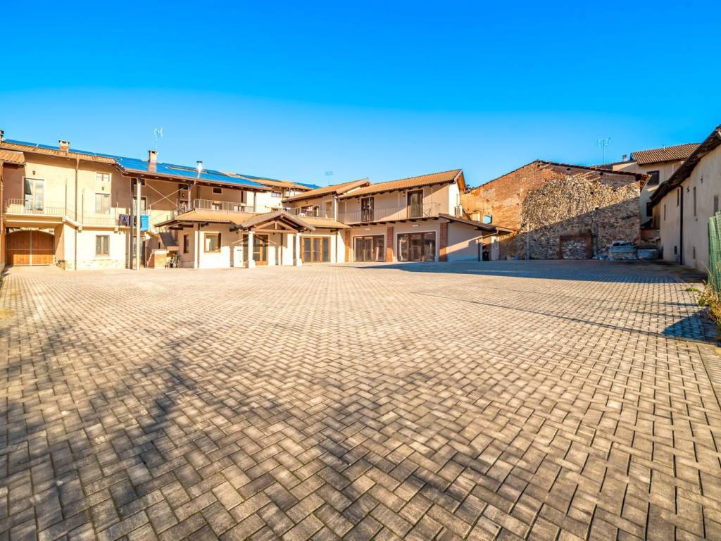 Immobile a Bernezzo in Piazzetta Monsignor Giorgis, 3 - Foto 4