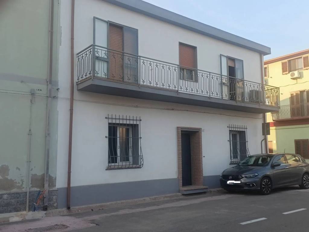 Villa a Elmas in Via Delle Orchidee, 32 - Foto 2