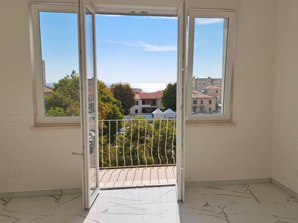 Appartamento a Rosignano marittimo in Piazza Monte alla Rena - Foto 3