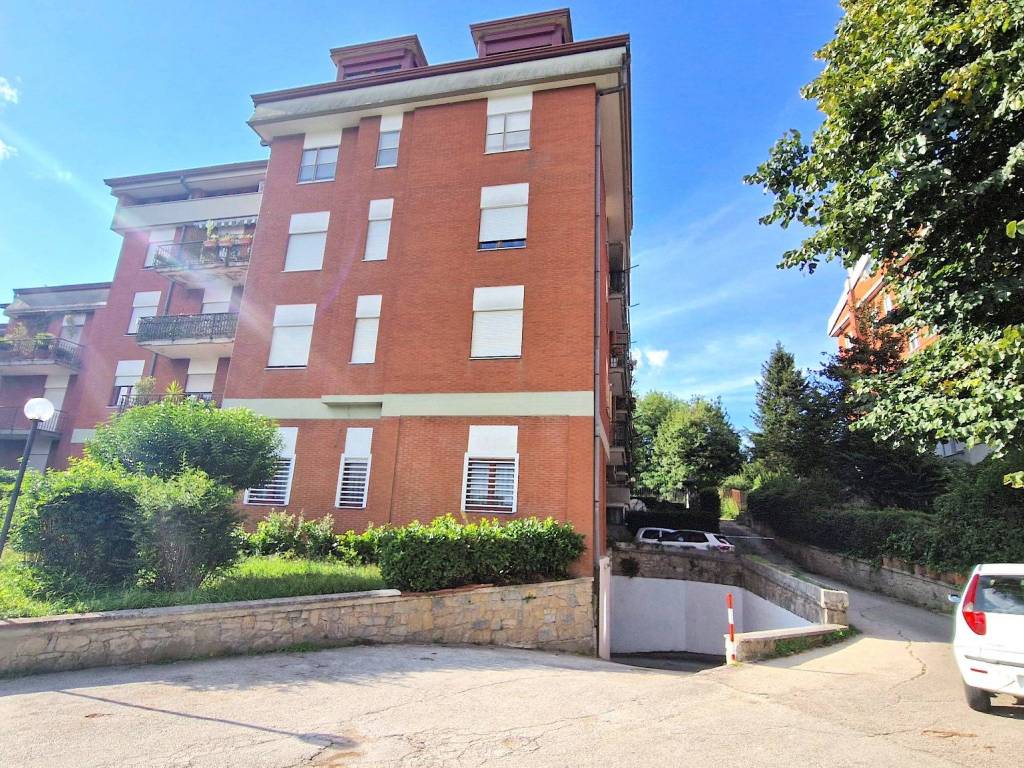 Appartamento a Avellino in Via Antonio Annarumma, 35 - Foto 2
