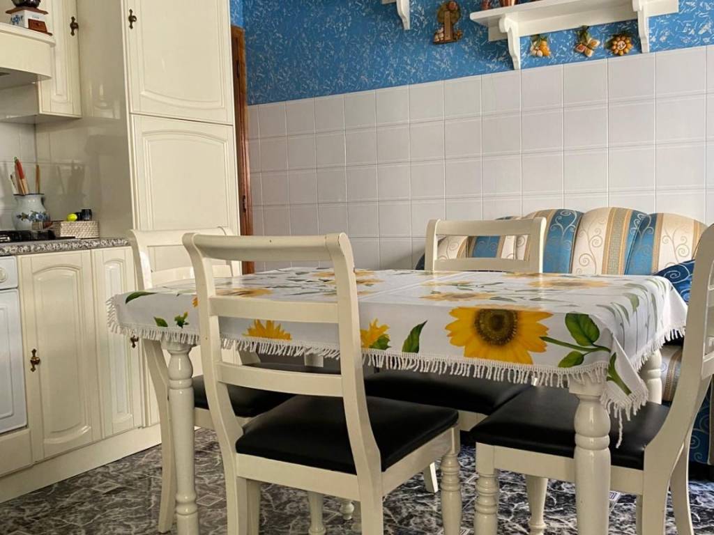 Casa indipendente a Pescolanciano in Via Alberto Mario - Foto 5