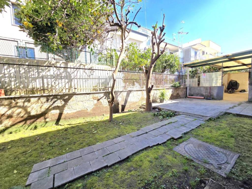 Appartamento a Casoria in Via franceso petrarca, 64 - Foto 2